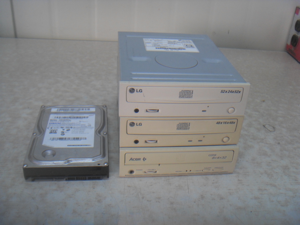 사줄래1 오래된 컴퓨터 부품 포함 4개 수집용 NO테스